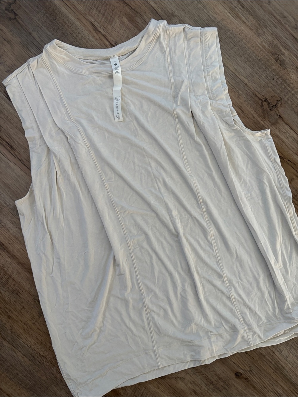 Lululemon pleated Modal athletic sleeveless top in cream